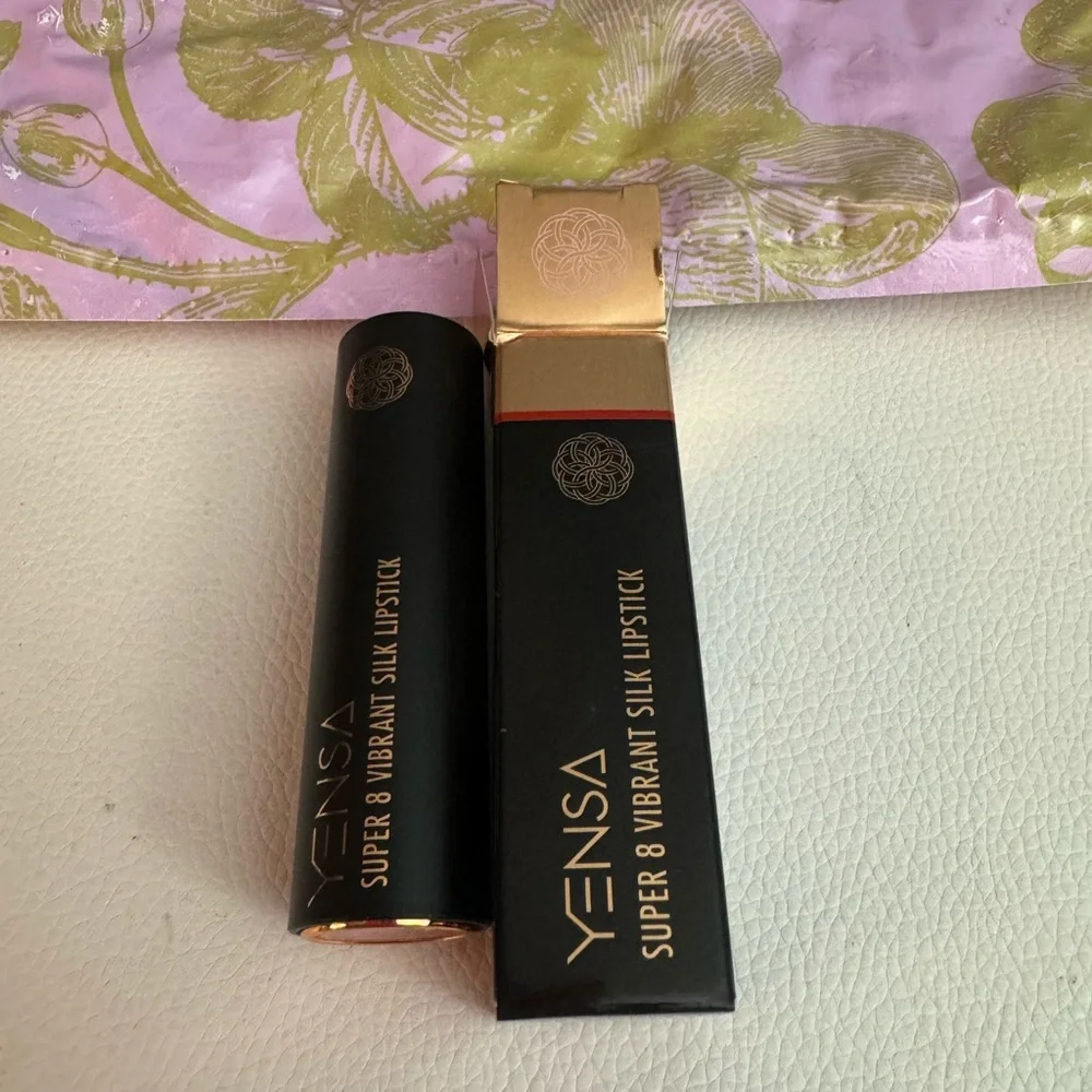 NEW YENSA super 8 vibrant silk lipstick